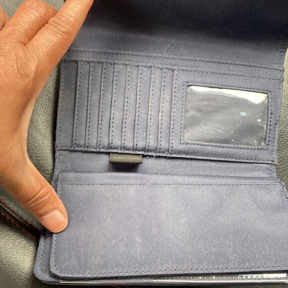 Tommy Hilfiger black cream monogram wallet - Picture 7 of 14